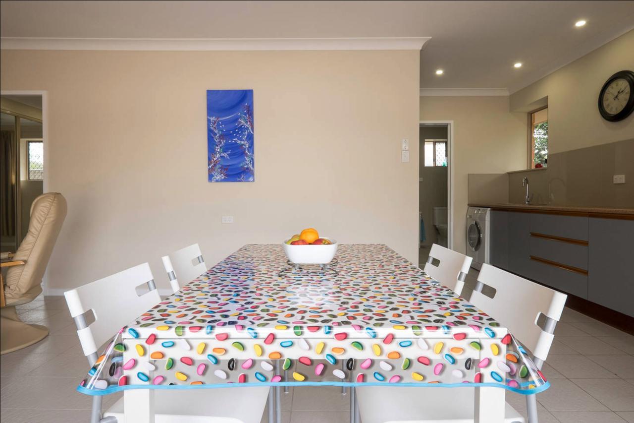 The Villa At The Bay Deception Bay Bagian luar foto