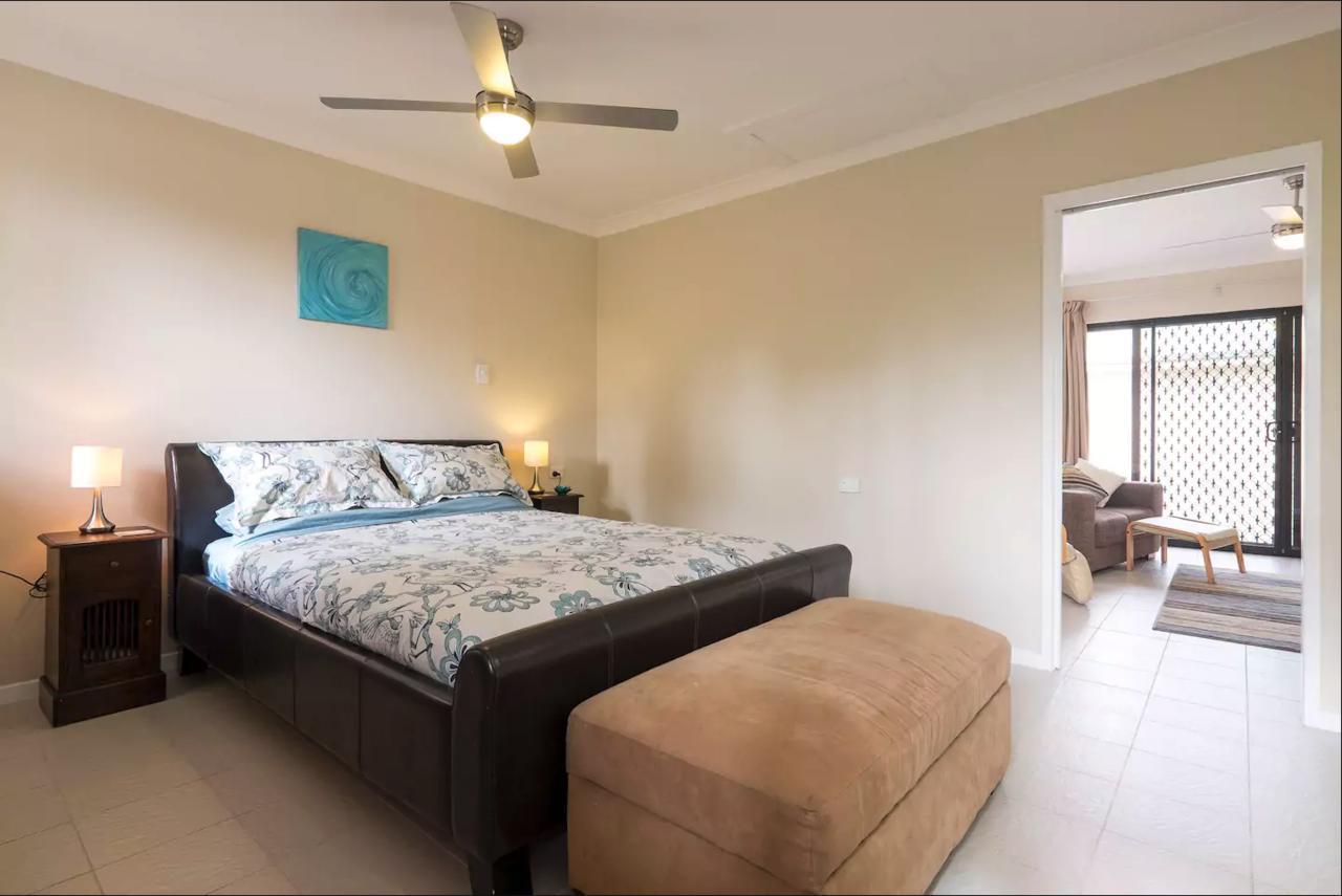 The Villa At The Bay Deception Bay Bagian luar foto
